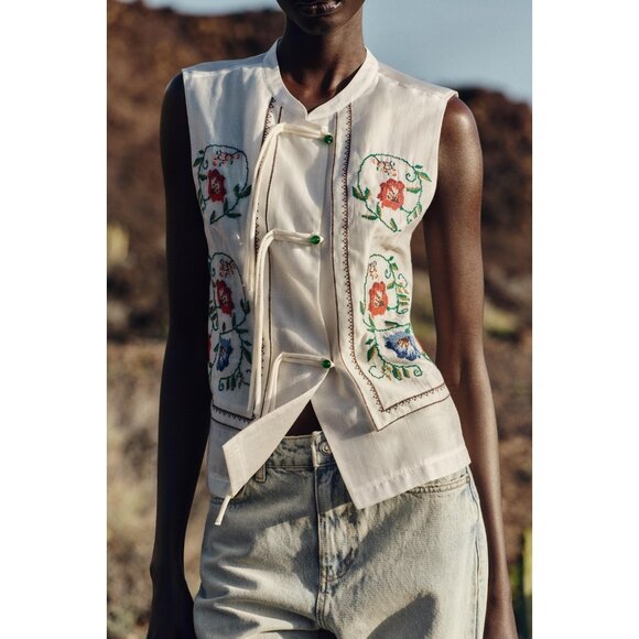 Zara Womens Top Vest M Medium Off White Embroidered Floral boho 4786/003 NWT - Picture 1 of 16